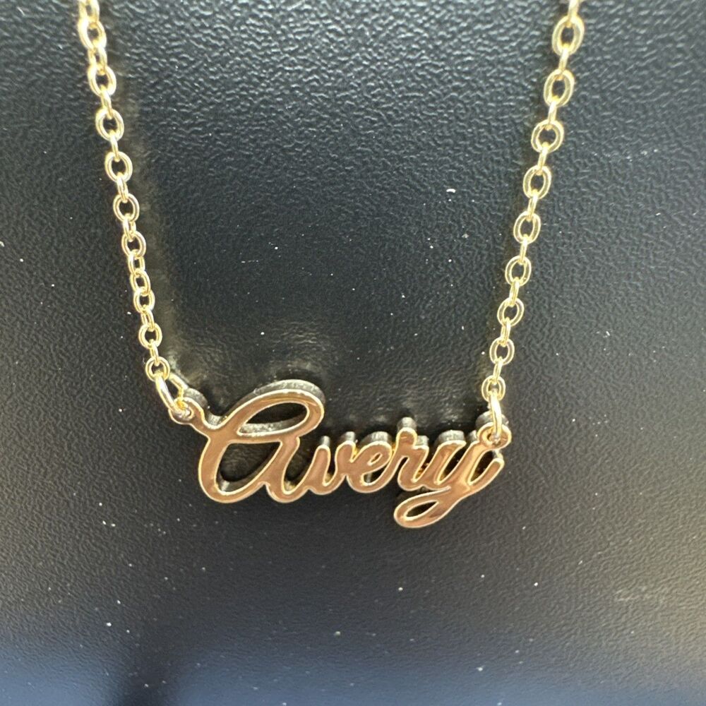 Monooc Gold Colored Handmade “Avery” Pendent Name Necklace New With Box